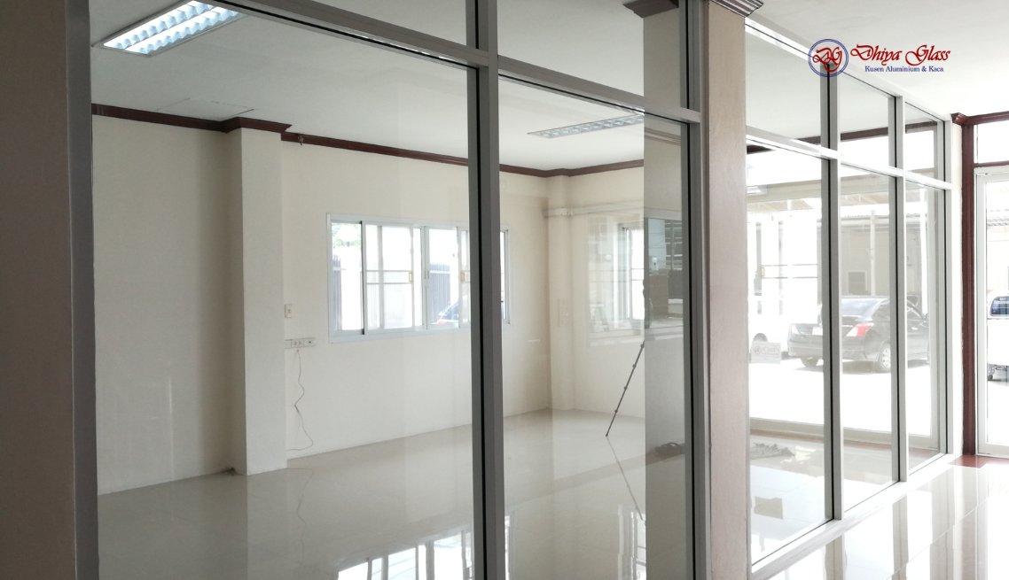 Dhiya Glass Pintu Kaca