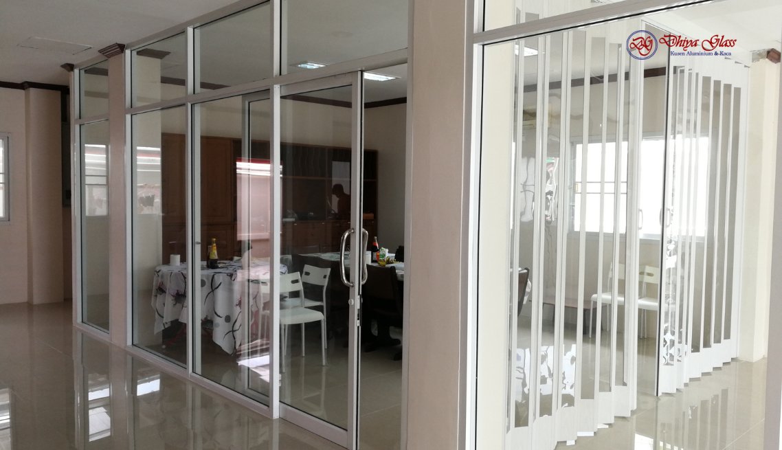 Kusen Kaca Dhiya Glass